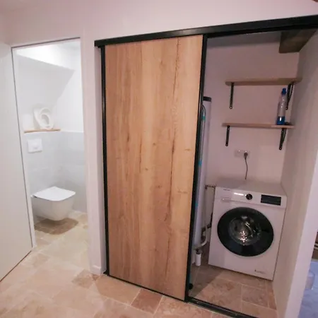 Dom wakacyjny De La Tour - 6 Personnes *